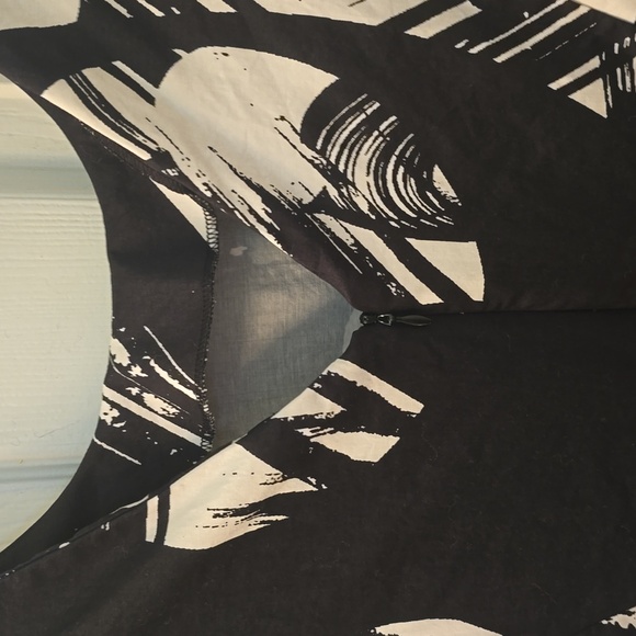 Dom Streater Abstract Print Dress With Balloon Hemline Size 10 (0728C) - Picture 5 of 9